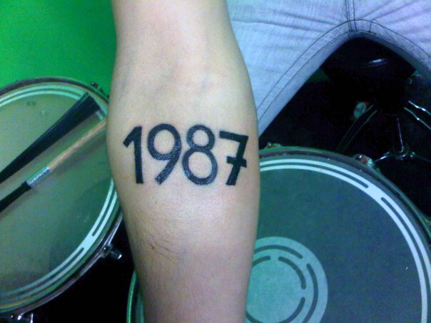 Amazing 1987 Tattoo Design