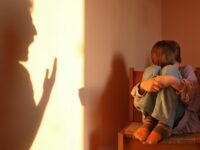 231002085308-parents-children-shouting-damage-wellness-stock