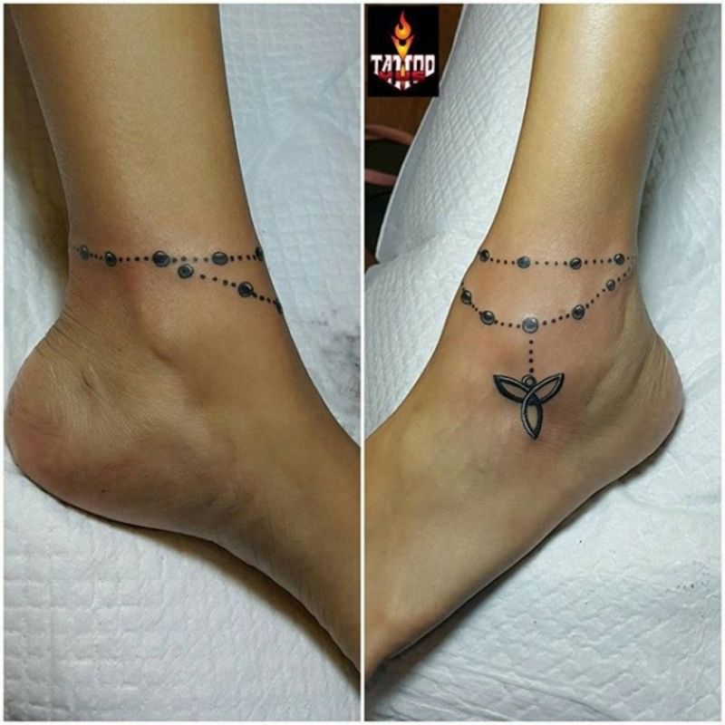 Personalized Chains with Initials Tattoo