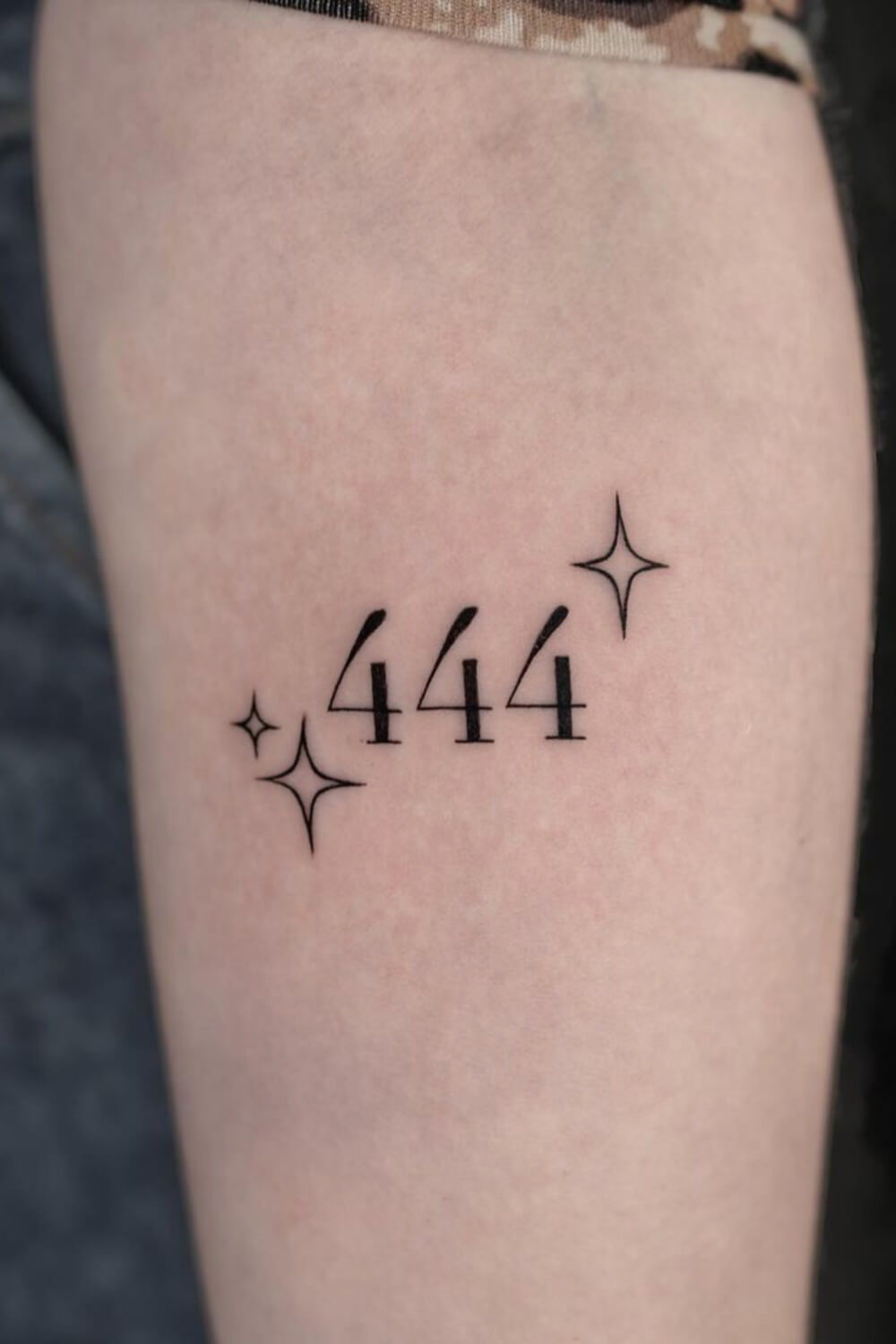 Minimlist 444 with Heartbeats Tattoo