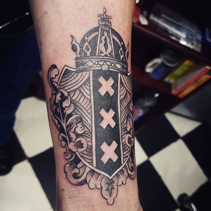 Classic Tulip Tattoo