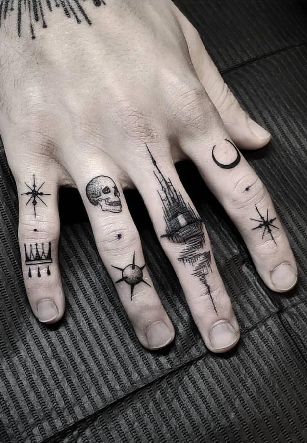 Unique Finger Tattoos Designs