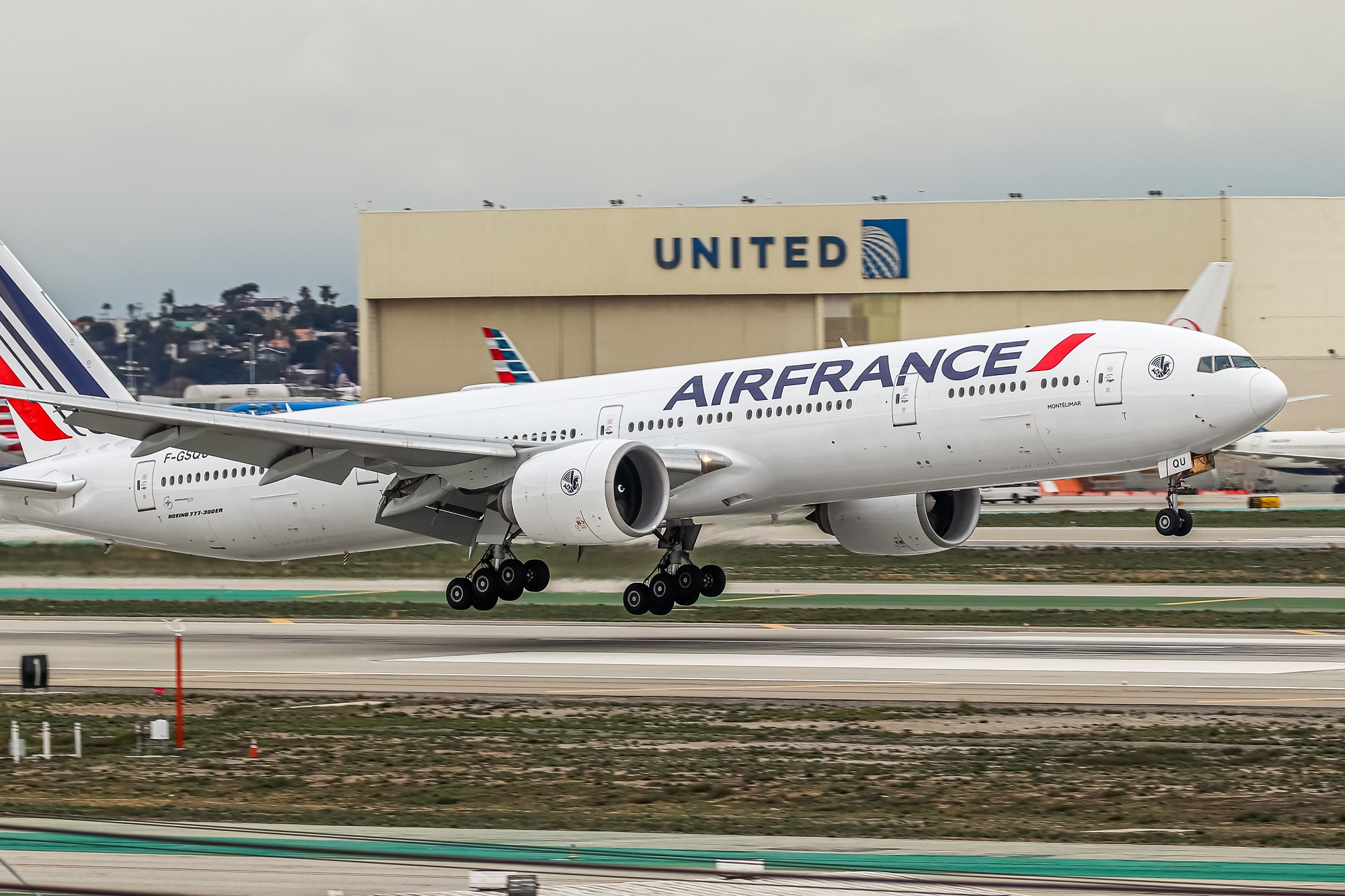 Boeing 777
