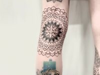 Back-of-knee-by-Remy-B
