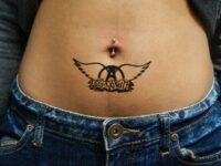 Medium-Aerosmith-Illustrative-Temporary-Tattoo-Design-Idea-Stomach_38735448-5eb2-4aa9-9d6d-8547281ad887
