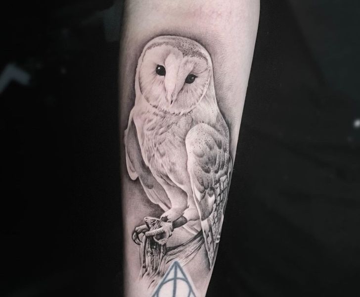 Stylized Barn Owl with Floral Elements