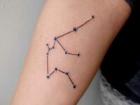 aquarius-constellation-tattoo-forearm-02