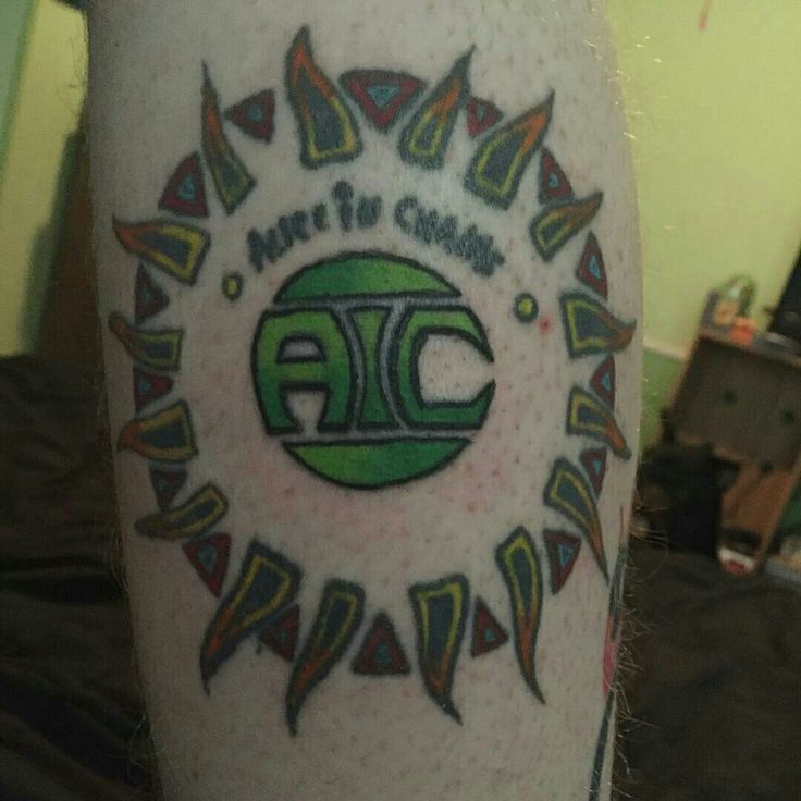 Chain Tattoo