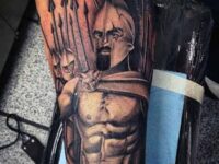 mens-300-spartan-tattoo-on-legs