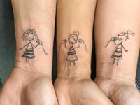 sister-tattoos-three-girls